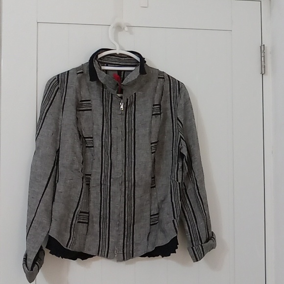 INIZIO From Italy Women's Gray & Black Linen & Cotton Jacket - Picture 8 of 8